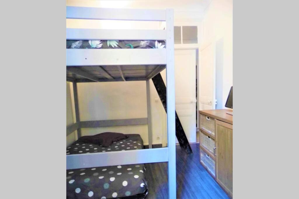 2 Spacious Bedrooms Near Riquier Station! Nice Ngoại thất bức ảnh