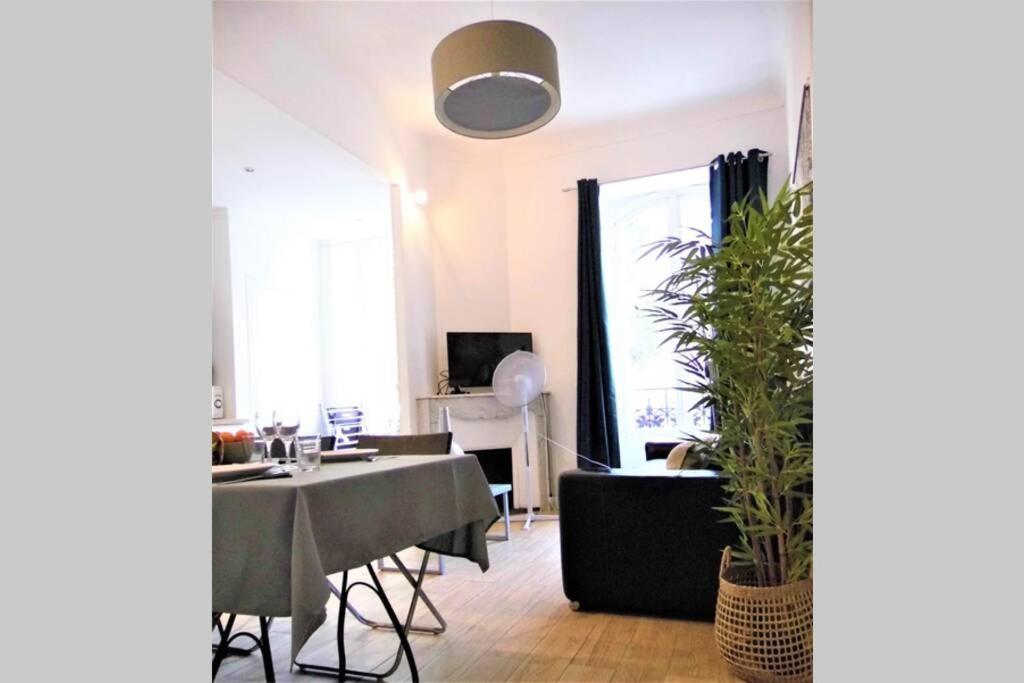 2 Spacious Bedrooms Near Riquier Station! Nice Ngoại thất bức ảnh